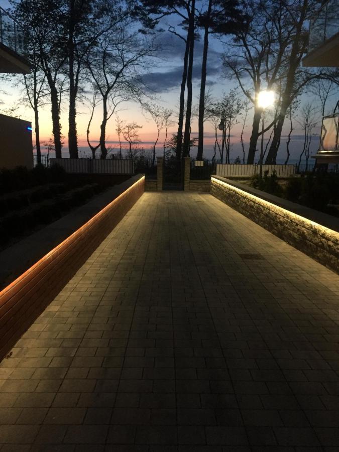 Apartament NADMORSKI z Basenem Klifowa Rewal Zewnętrze zdjęcie